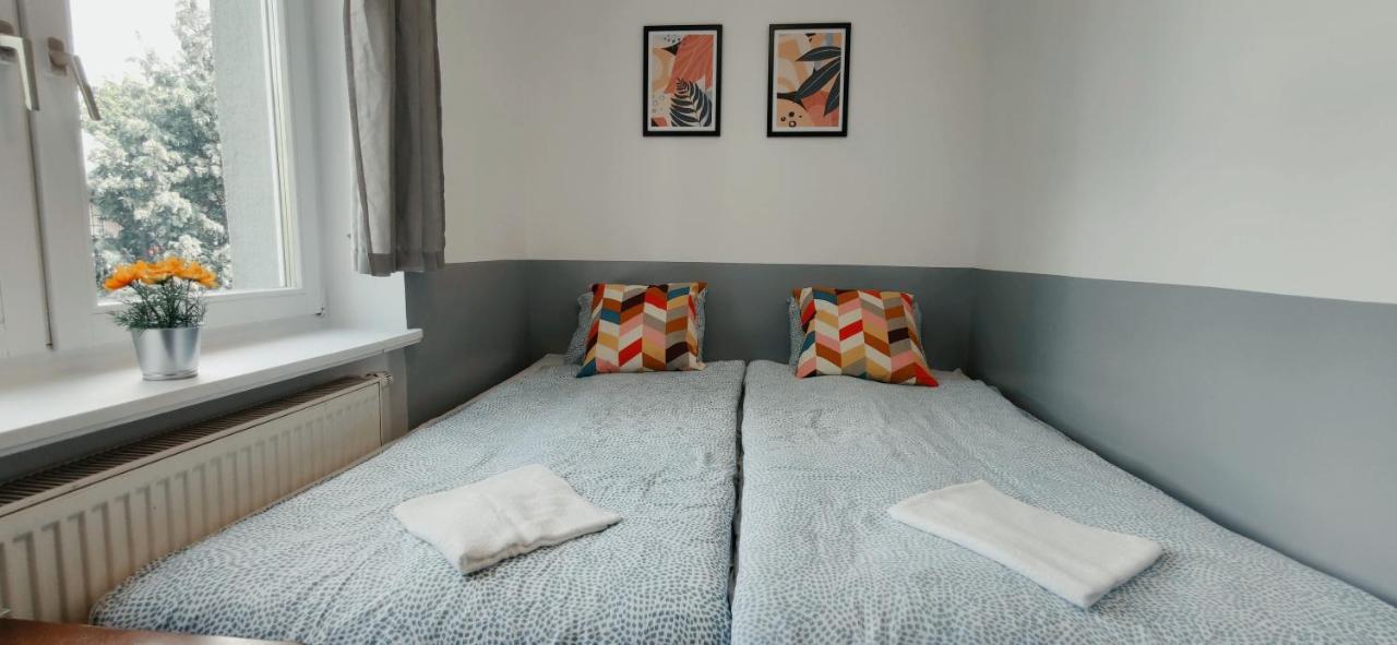 Tanie Spanie Na Naramowicach- Zameldowanie Bezobslugowe - Poznań Extérieur photo