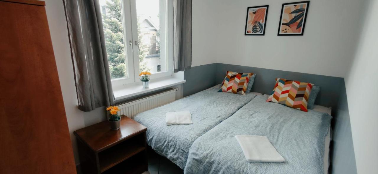 Tanie Spanie Na Naramowicach- Zameldowanie Bezobslugowe - Poznań Extérieur photo