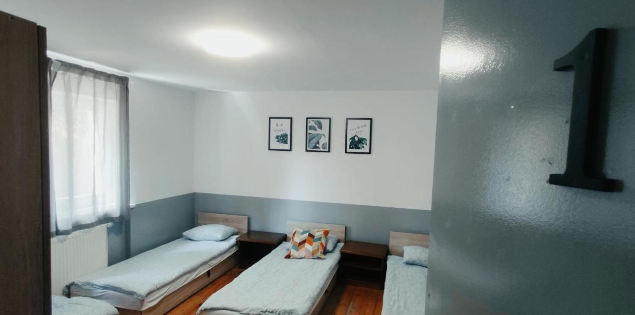 Tanie Spanie Na Naramowicach- Zameldowanie Bezobslugowe - Poznań Extérieur photo